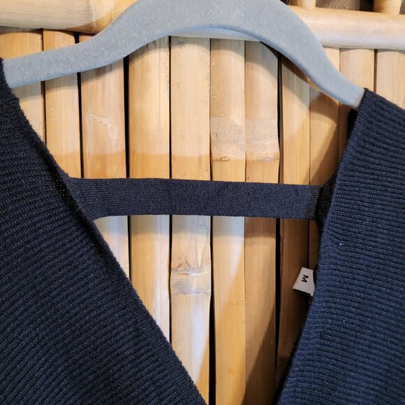 Cherfly V Neck Open Back Sweater Dress Size Medium Black NEW - Picture 5 of 8